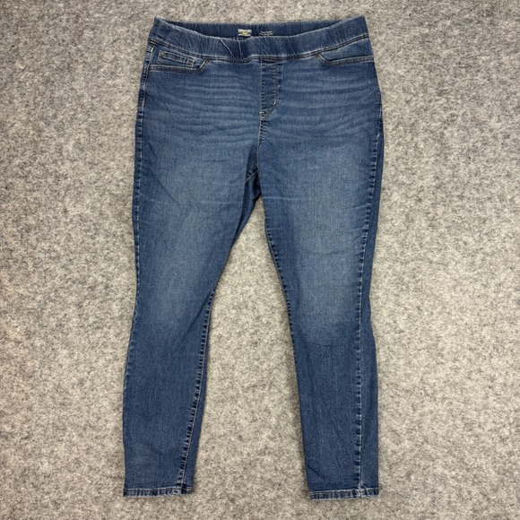 Signature by Levi Strauss Women's Totally Shaping Pull On Skinny Jeans Size 20M - Picture 2 of 12